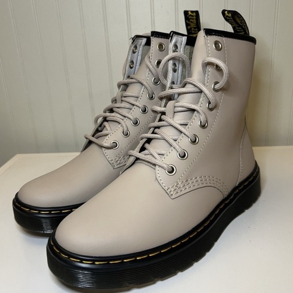 New Doc Dr Martens Airwair Zavala Smooth Leather Tan Boots Mens 6 Womens 7 Shoes - Picture 4 of 9